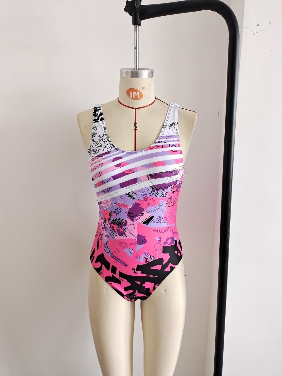 Сплошные купальники