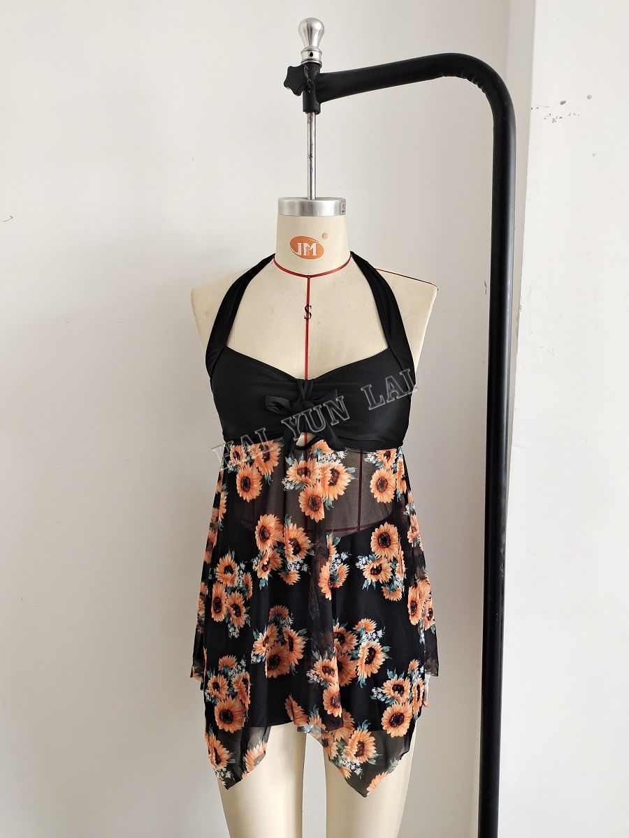 Сплошные купальники