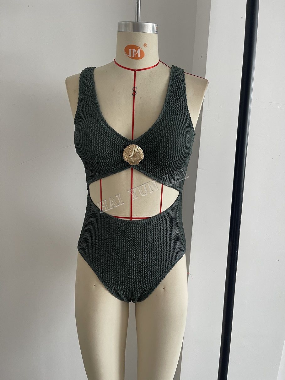 Купальники из двух частей