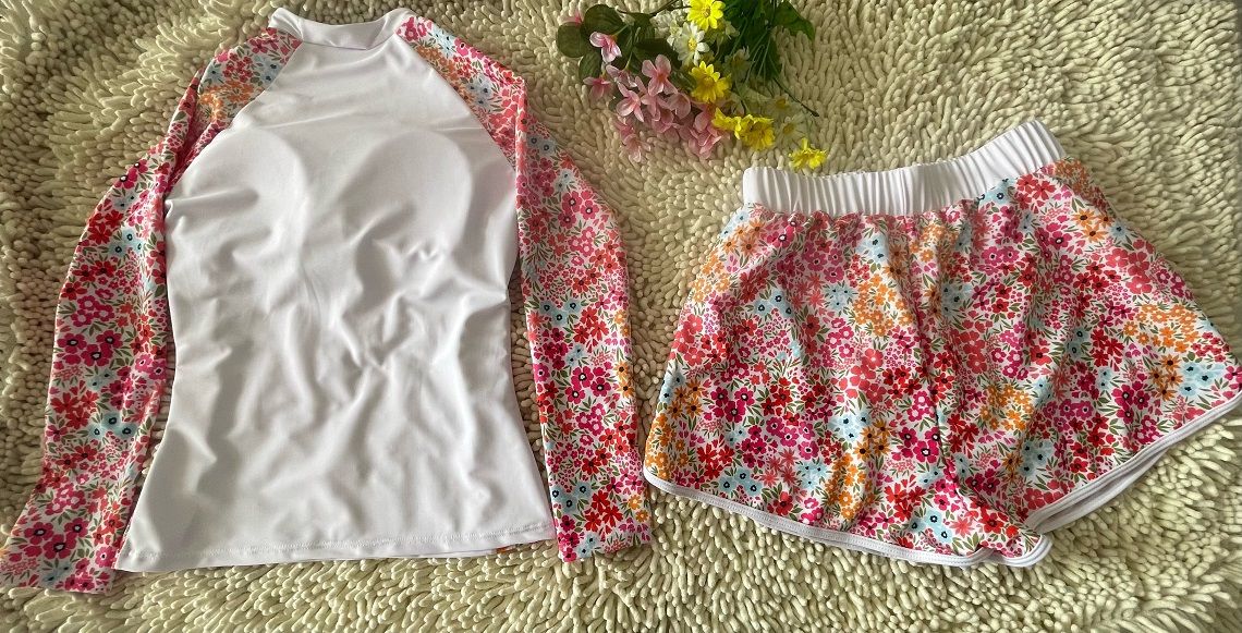 Купальники из двух частей