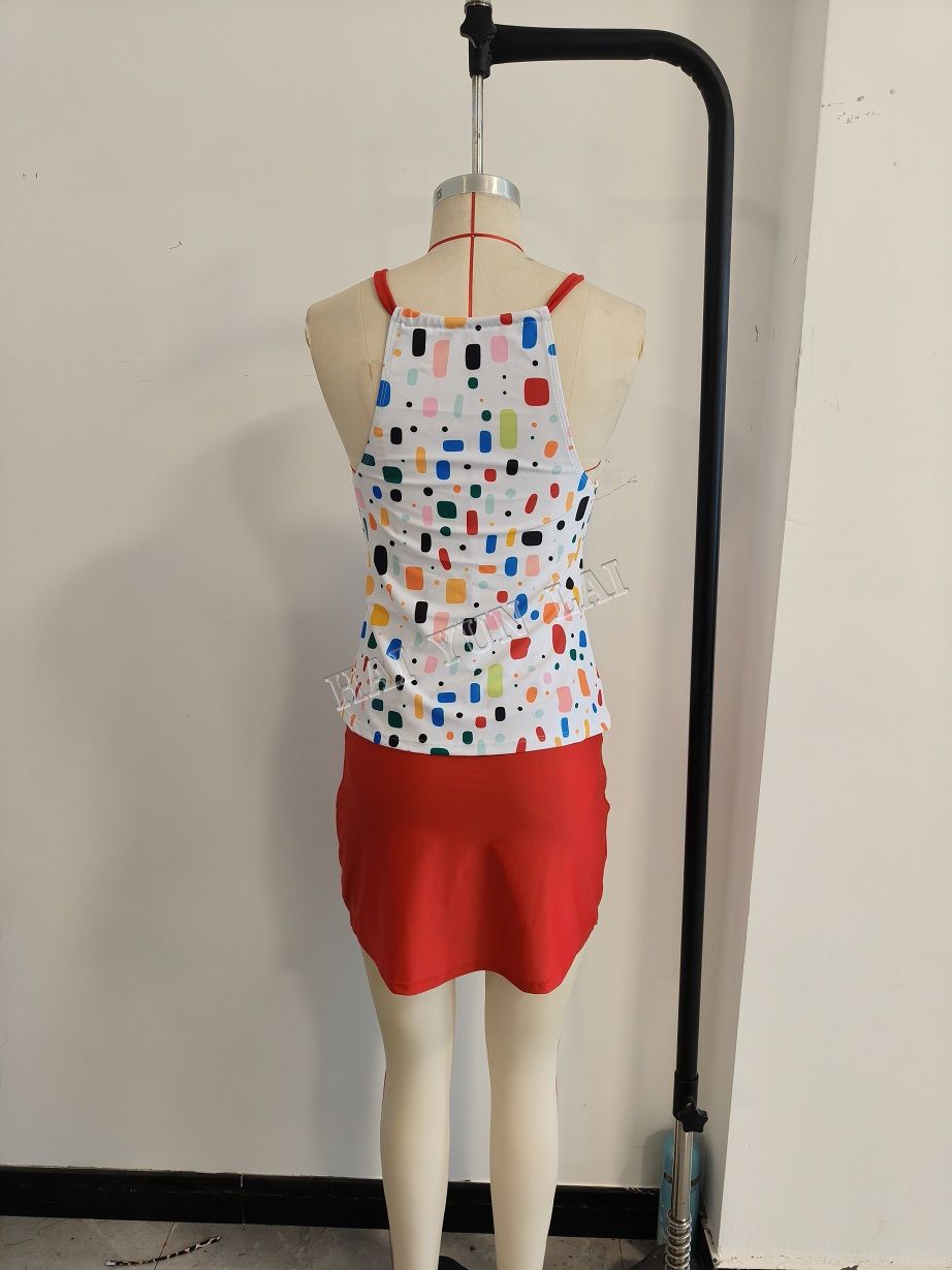 Купальники из двух частей