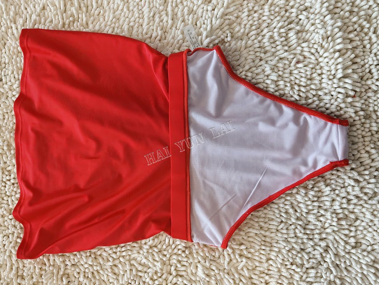 Купальники из двух частей