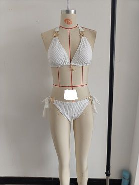 Купальники из двух частей