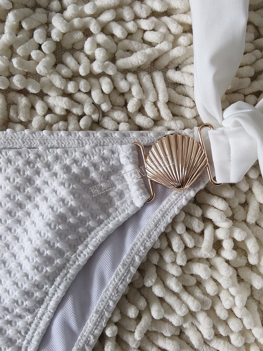 Купальники из двух частей